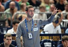 Trainer Jaron Siewert startet mit seinen Füchsen in die Testspielphase