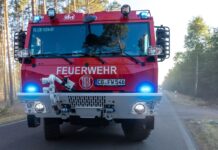 Ein Ortsteil wurde wegen eines Waldbrandes evakuiert. 