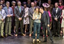 Stephan Märki wird zum Ende der aktuellen Spielzeit vom Publikum, dem Ensemble und den Mitarbeitern als Intendant des Staatstheaters Cottbus verabschiedet.