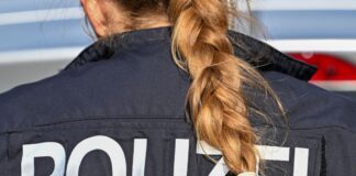Ein vermisstes Mädchen wurde von der Polizei zu ihren Eltern zurückgebracht. (Symbolfoto)