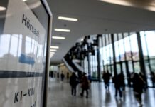 An der FU Berlin fand ein propalästinensisches Treffen statt, das für Aufregung sorgt.