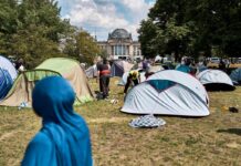 Das Camp musste am Montag auf Anordnung der Polizei umziehen. (Archivbild)