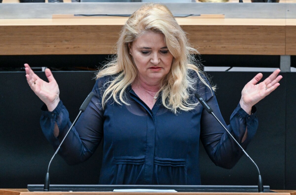 Kristin Brinker Die AfD-Fraktionsvorsitzende Kristin Brinker sieht eine Silvesterparty am Brandenburger Tor auch als Tourismuswerbung. (Archivfoto)