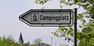 Camping sei in Brandenburg gut in die Saison gestartet, sagt der Sprecher der Tourismus-Marketing Brandenburg GmbH, Patrick Kastner. (Archivbild) 