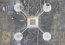 In der brandenburgischen Lausitz beginnt der Hochbau eines mehr als 350 Meter hohen Windrads.