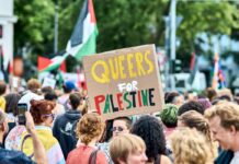  Für die Demonstration angemeldet waren 10.000 Menschen.