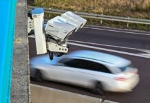 Über 8.000-mal suchte die Polizei letztes Jahr per Kamera nach Kennzeichen gestohlener Autos. (Archivbild) 