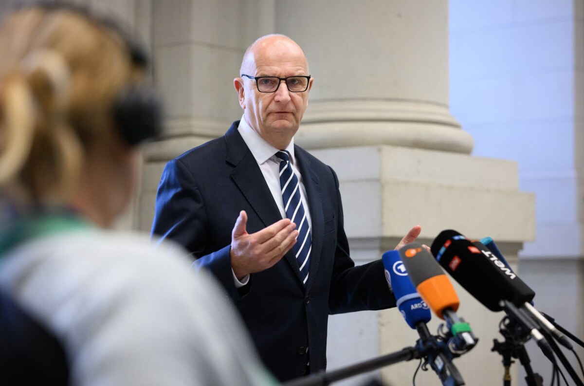 Bundesrat Brandenburgs Ministerpräsident Dietmar Woidke (SPD) hält eine größere Entlastung durch den Bund bei der Zahlung von DDR-Sonderrenten für notwendig.