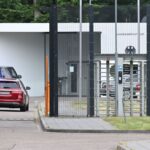 Die Festgenommenen waren zwischen 14 und 18 Jahre alt. Der Ermittlungsrichter am Bundesgerichtshof schickte alle Fünf in Untersuchungshaft. (Archivbild)