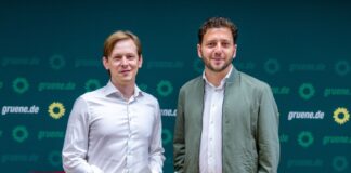 Die Grünen, hier Parteichef Felix jBanaszak und Vorstandsmitglied Heiko Knopf, wollen um Unterstützung im Osten kämpfen.