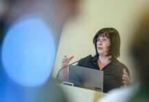 In Spremberg soll es seit langem Probleme mit Rechtsextremismus geben. (Archivbild)