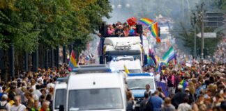 Der LSU-Wagen fuhr auf Startnummer 57 mit.