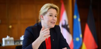 Wirtschaftssenatorin Franziska Giffey (SPD) fordert eine klare Absage für Enteignungen von Berliner Unternehmen. (Archivbild) 