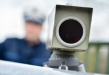 Die Brandenburger Polizei geht in dieser Woche verstärkt gegen Raser vor. (Archivbild)