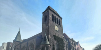 Die Osterkirche in der Samoastraße hat eine aktive Gemeinde. Bild: Martin Schwarz