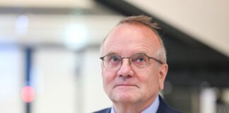 Detlef Tabbert ist Brandenburgs Verkehrsminister. (Archivbild)
