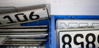 In Berlin und Brandenburg sind im ersten Halbjahr nicht so viele Autos neu zugelassen wie im Vorjahr. (Symbolbild)
