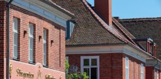 Das Holländische Viertel wird auch Kulisse einer neuen Folge des Potsdamer «Polizeiruf 110» sein. (Archivbild)