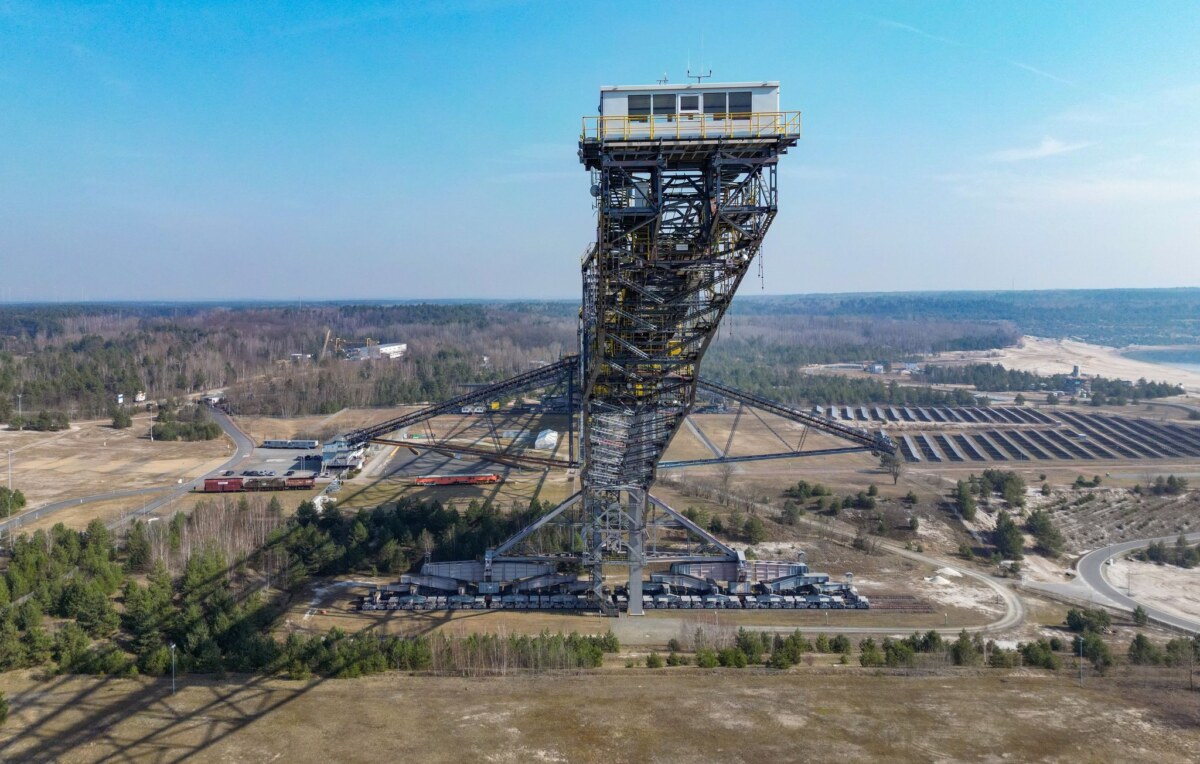 Besucherbergwerk - Förderbrücke F60 Einblicke in die Bergbau-Tradition in Südbrandenburg: Das Besucherbergwerk F 60 in Lichterfeld beteiligt sich am 3. Tag der Industriekultur in Brandenburg. (Archivbild)