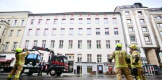Die Probleme am Dachstuhl sind von der Straße aus zu sehen. 