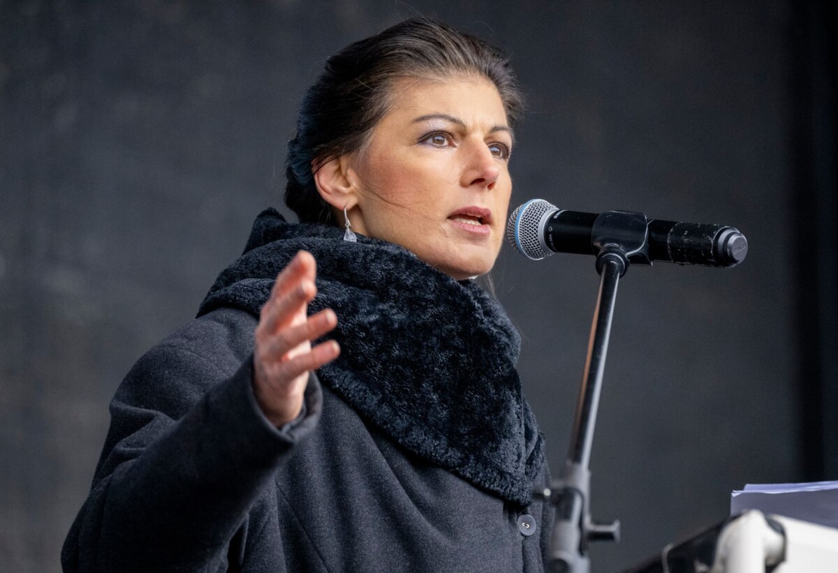 Friedensdemonstration Sahra Wagenknecht sprach schon 2023 bei einer Friedensdemonstration am Brandenburger Tor. (Archivbild)
