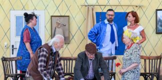 «Maxe Baumann» bei den Beelitzer Festspielen: In dem Stück geht es um Maxe Baumann, der sich die Frage stellt, was ein Mann mit seinem Rentner-Dasein anfängt. 