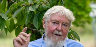 Michael Succow, Vater der ostdeutschen Nationalparke und Träger des Alternativen Nobelpreises, mahnt seit Jahrzehnten Natur- und Umweltschutz an, hat aber auch stets konkrete Projekte.