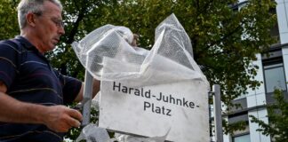 In Charlottenburg gibt es jetzt einen Harald-Juhnke-Platz. 