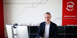 Der neue VBB-Chef Christoph Heuing geht davon aus, dass die Tickets für Busse und Bahnen auch in den nächstne Jahren teurer werden. (Archivbild)