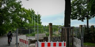 «Ein Rückbau der Zaunanlagen ist nicht nötig», heißt es vom Senat. (Archivbild)