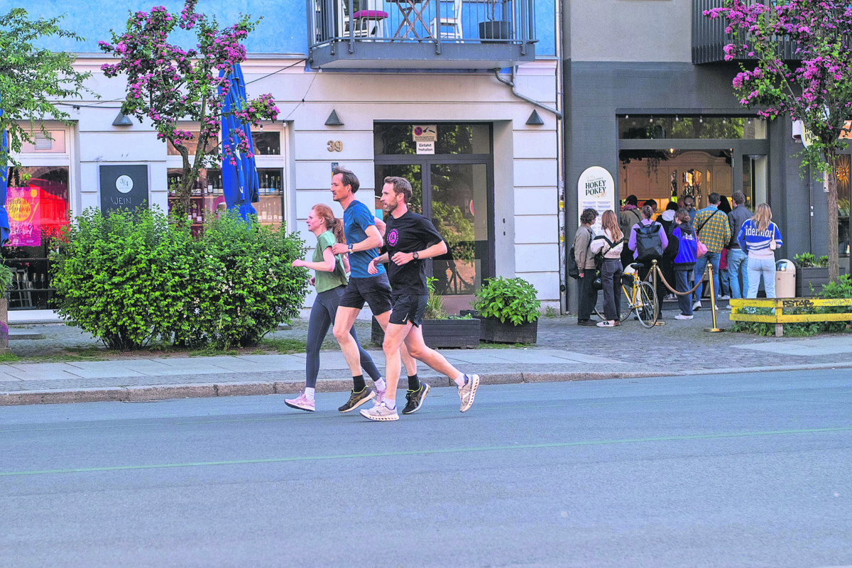 Gemeinsam fit werden! Bild: IMAGO/Seeliger