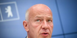 Kai Wegner (CDU) fordert ein gutes Baustellenmanagement, «dass es Abstimmungen gibt zwischen den Versorgungsunternehmen, Wasserbetriebe, Strom, Gas». (Archivbild)