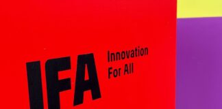 Die IFA greift bei der diesjährigen Ausgabe in Berlin erneut auch viele Trendthemen bei Jugendlichen auf. (Archivbild)