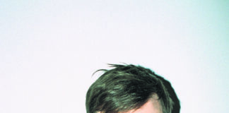 Leben kopiert Kunst Thorsten Nagelschmidt nach elf Tagen vor der Glotze. Bild: Bastian Bochinski