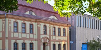 Der Dramatiker Heinrich von Kleist wurde 1777 in Frankfurt (Oder) geboren, wo es ein Kleist-Museum und ein jährliches Theater- und Literaturfestival gibt. (Archivbild)