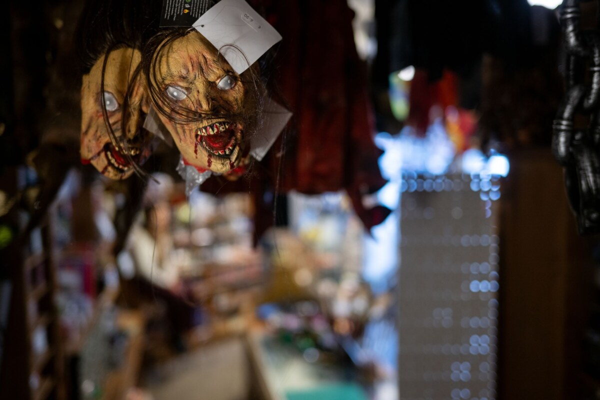 Halloween Die Berliner Polizei ist auch in diesem Jahr zu Halloween verstärkt in der Stadt unterwegs. (Symbolbild)