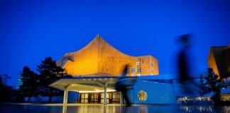 Star-Violinistin Hilary Hahn hat mehrere Konzerte in Berlin abgesagt. (Archivbild)