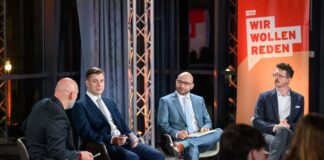 Kontroverse Debatte im RBB-Livetalk «Wir wollen reden» in Bad Freienwalde zum Erstarken der AfD.