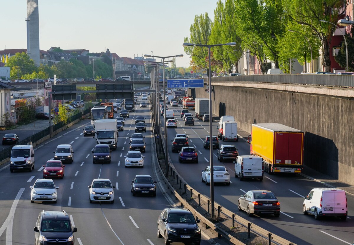 Berliner Autobahn A100 Auf der Stadtautobahn A100 gab es am Mittwoch einen Verkehrsunfall. (Archivfoto)