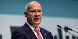 Wegner betont Freude und Erleichterung über die Freilassung der israelischen Geiseln. 