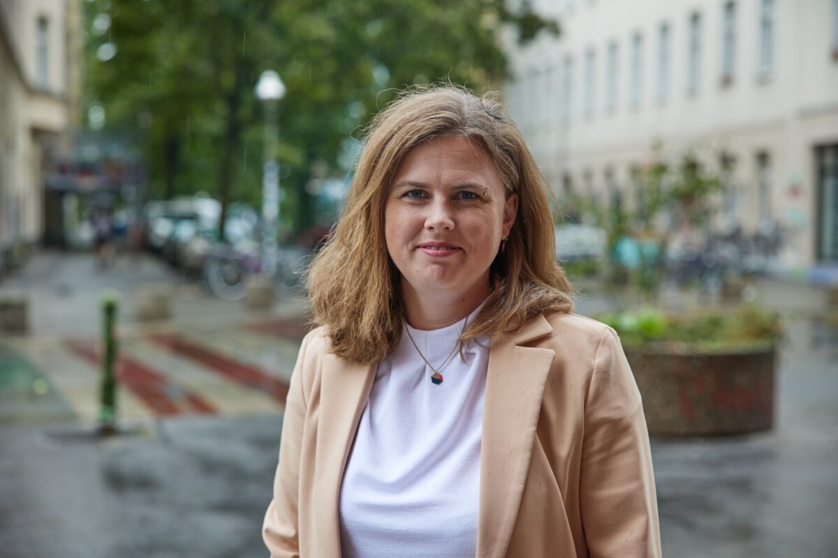 Clara Herrmann Die Grüne Clara Herrmann ist seit 2021 Bezirksbürgermeisterin im Berliner Bezirk Friedrichshain-Kreuzberg. (Archivild)