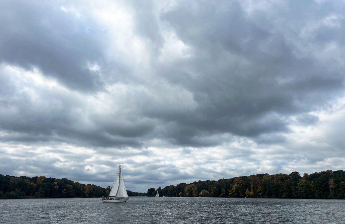 Pfaueninsel Wolken und Regen bestimmen das Wetter in den kommenden Tagen. (Symbolbild)