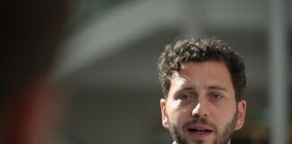 Grünen-Chef Felix Banaszak übte heftige Kritik. (Archivfoto)