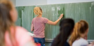 Das Stipendium soll Lehramtsstudierende für die Arbeit auf dem Land begeistern. (Symbolbild)