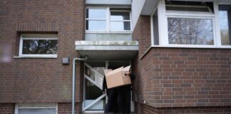 Dobrindt verbietet islamistischen Verein Muslim Interaktiv In Hamburg war Muslim Interaktiv präsent - nun schlug die Polizei zu.