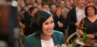 Die parteilose Kommunalpolitikerin Noosha Aubel hat die OB-Wahl in Potsdam mit großem Vorsprung gewonnen. (Archivbild)