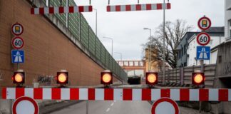 Bauarbeiten: Kurzzeitige Sperrungen auf der A100 Arbeiten im Tunnel Grenzallee sind die Ursache für die etwa dreistündige Sperrung der A100. (Symbolbild)