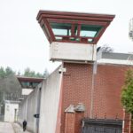 Häftling nach Freigang verschwunden – Verdacht der Gewalttat Die Polizei sucht nach einem Gefangenen, der von seinem Freigang nicht ins Gefängnis zurückkam. Er soll zudem eine Gewalttat verübt haben. (Archivfoto)