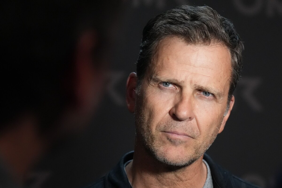 Oliver Bierhoff Oliver Bierhoff kann sich Bundesliga-Spiele im Ausland vorstellen.