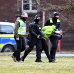 Messerangriff am Holocaust-Mahnmal – Prozess beginnt Eine Woche nach der Tat ließ die Bundesanwaltschaft den Tatverdächtigen in Karlsruhe vorführen. (Archivbild)